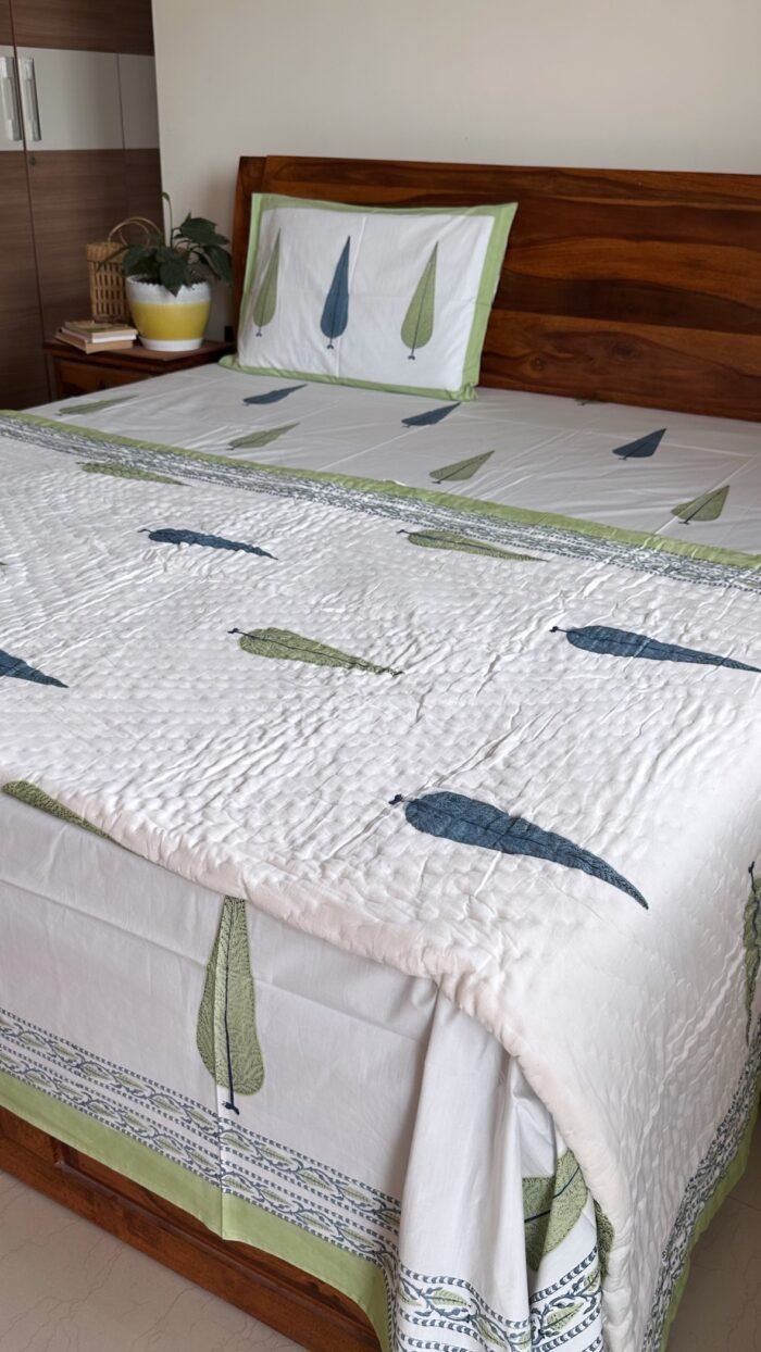 Garden Bloom Handblocked Quilt Set - Image 4