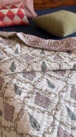 Heirloom Premium Double Quilt - Image 3