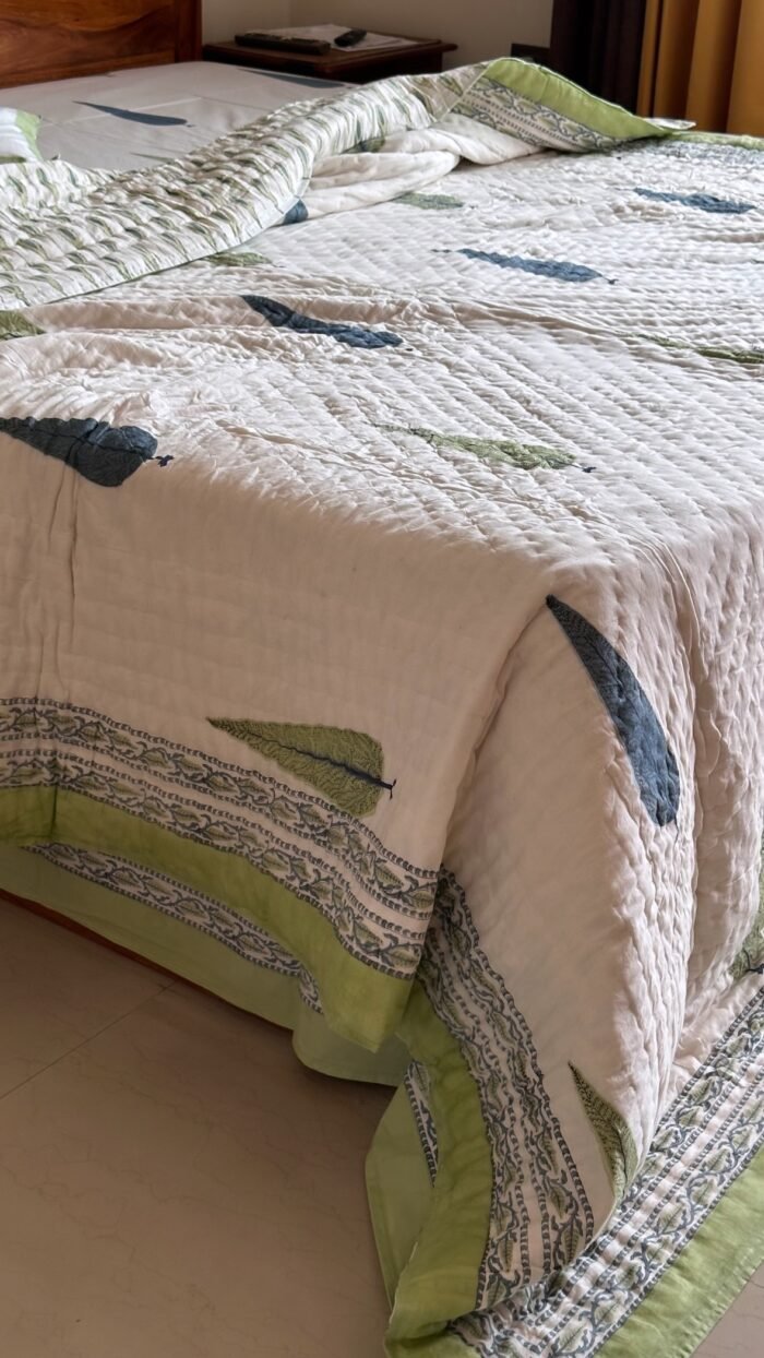 Garden Bloom Handblocked Quilt Set - Image 3