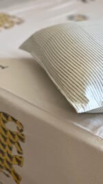 Gaj Anand Super King Size Bedsheet - Image 4