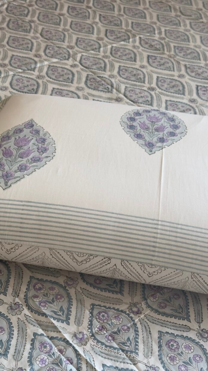 Seren Handblocked Premium Bedsheet - Image 4