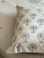 Taru Handblocked Premium Bedsheet - Image 6